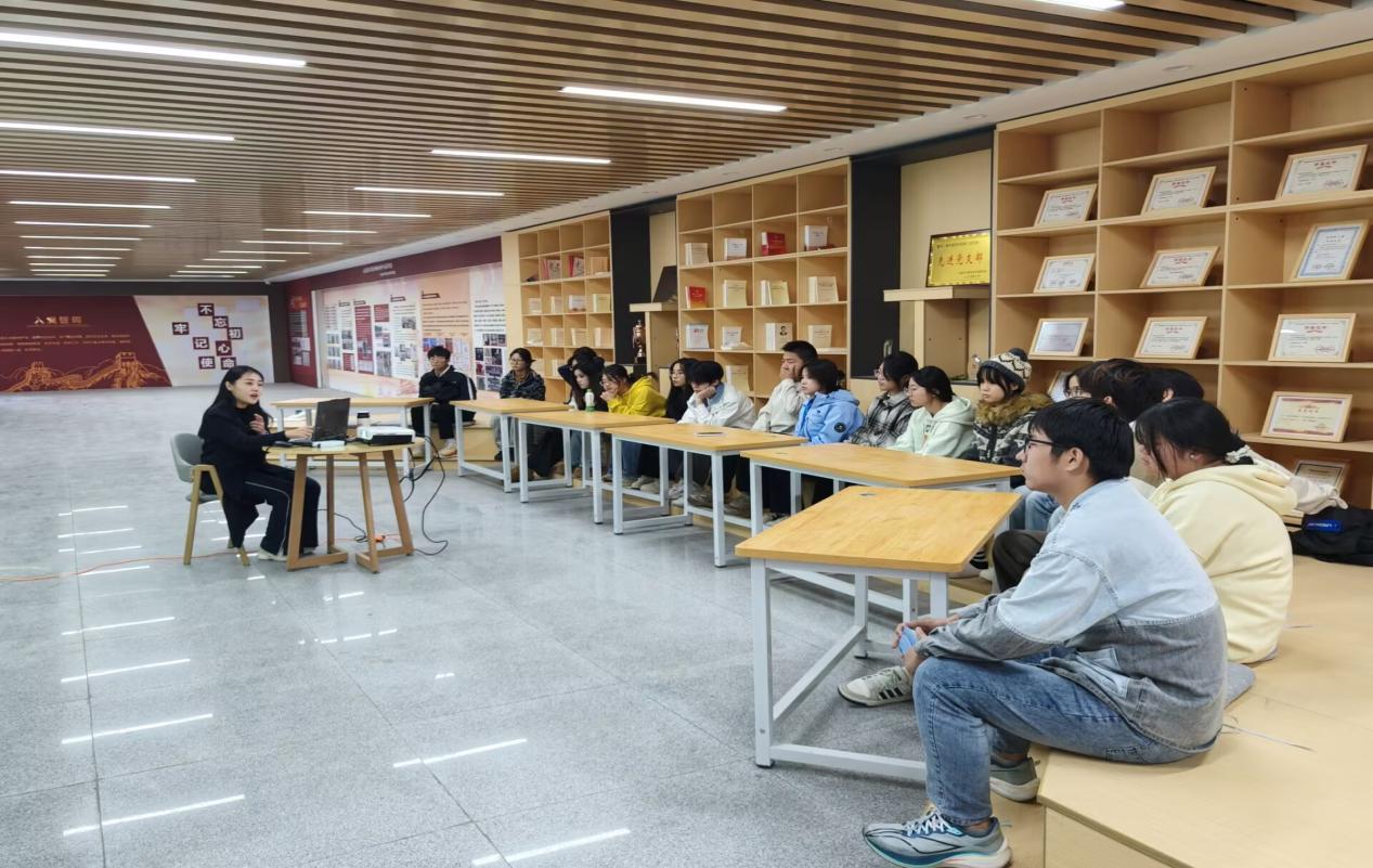 1C882145ED4AAE0E4DC528CD718F52F2