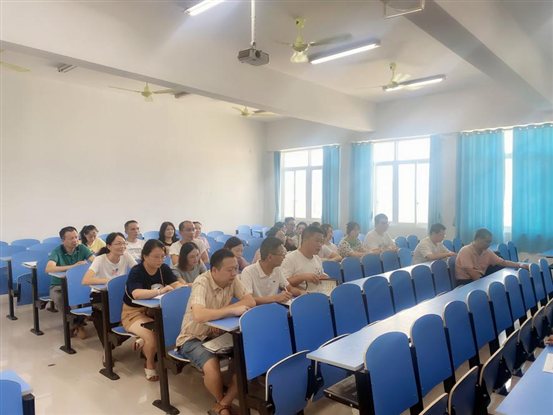 管理学院召开2022-2023学年第一学期新学期工作会议-02