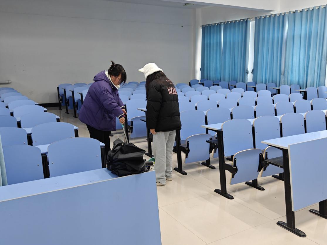 C:/Users/dell/Desktop/7d1b08ae875642f71ca39fb659be3e51.jpg7d1b08ae875642f71ca39fb659be3e51