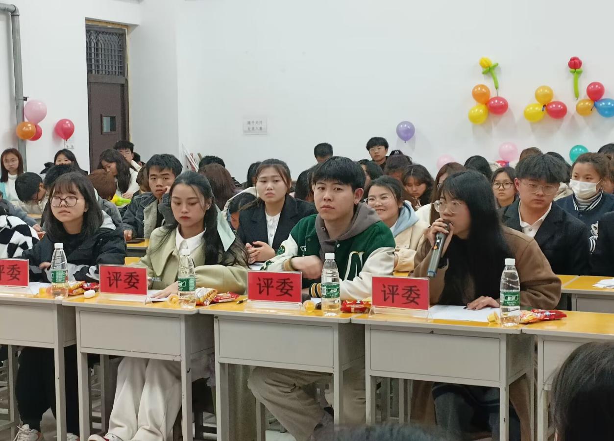 5D1F6D7FA4EB4D5FAA3AC97A7C838CA0