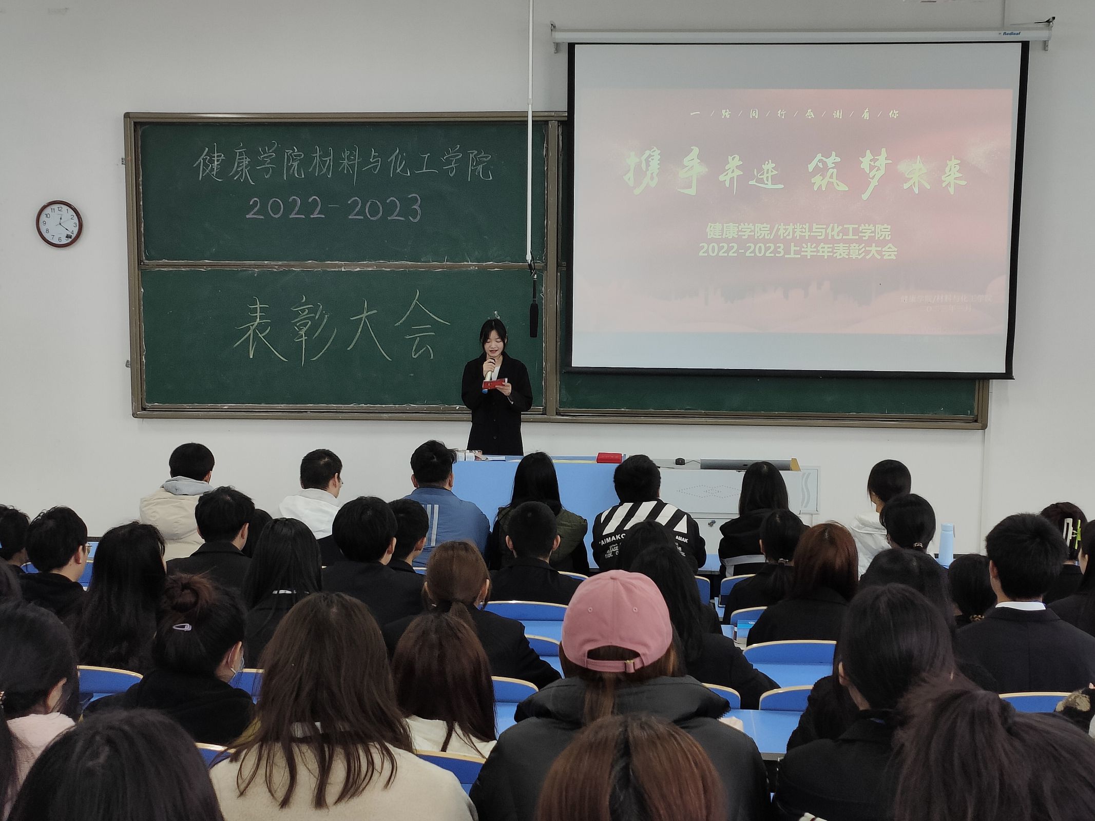 图示, 示意图
中度可信度描述已自动生成:ver1