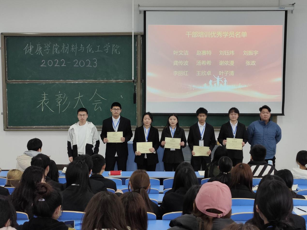 图示, 示意图
中度可信度描述已自动生成:ver1