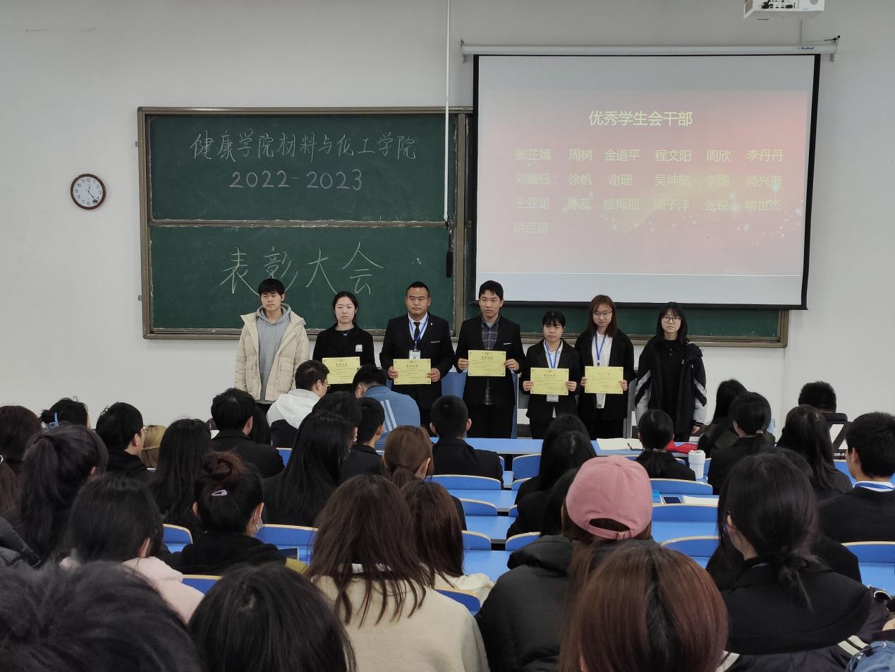 图示, 示意图
中度可信度描述已自动生成:ver1