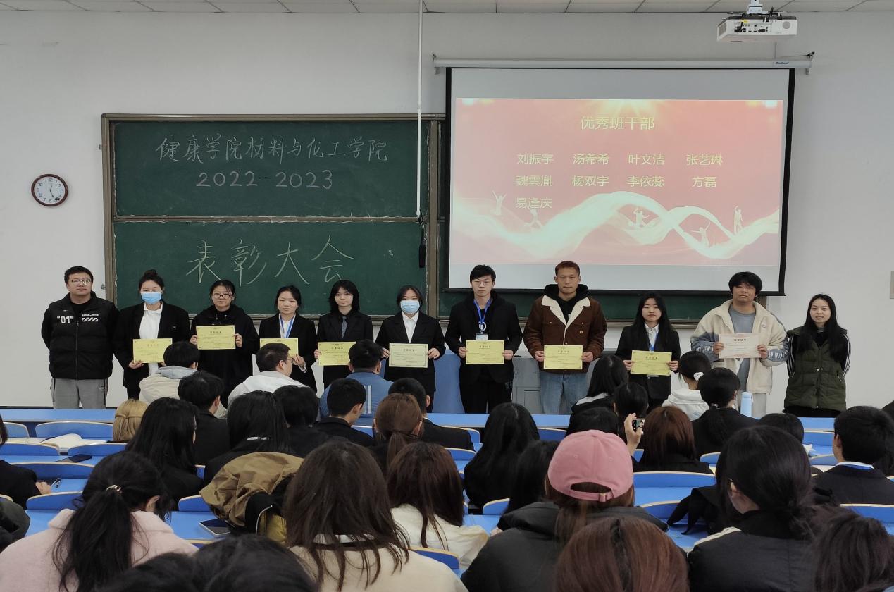 图示, 示意图
中度可信度描述已自动生成:ver1