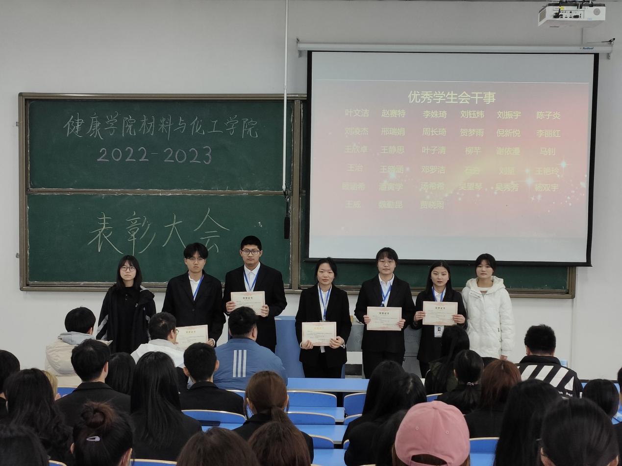 图示, 示意图
中度可信度描述已自动生成:ver1