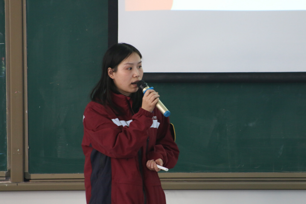 0DE4D5E9DFC38A2ED564472F9AFB4ACB