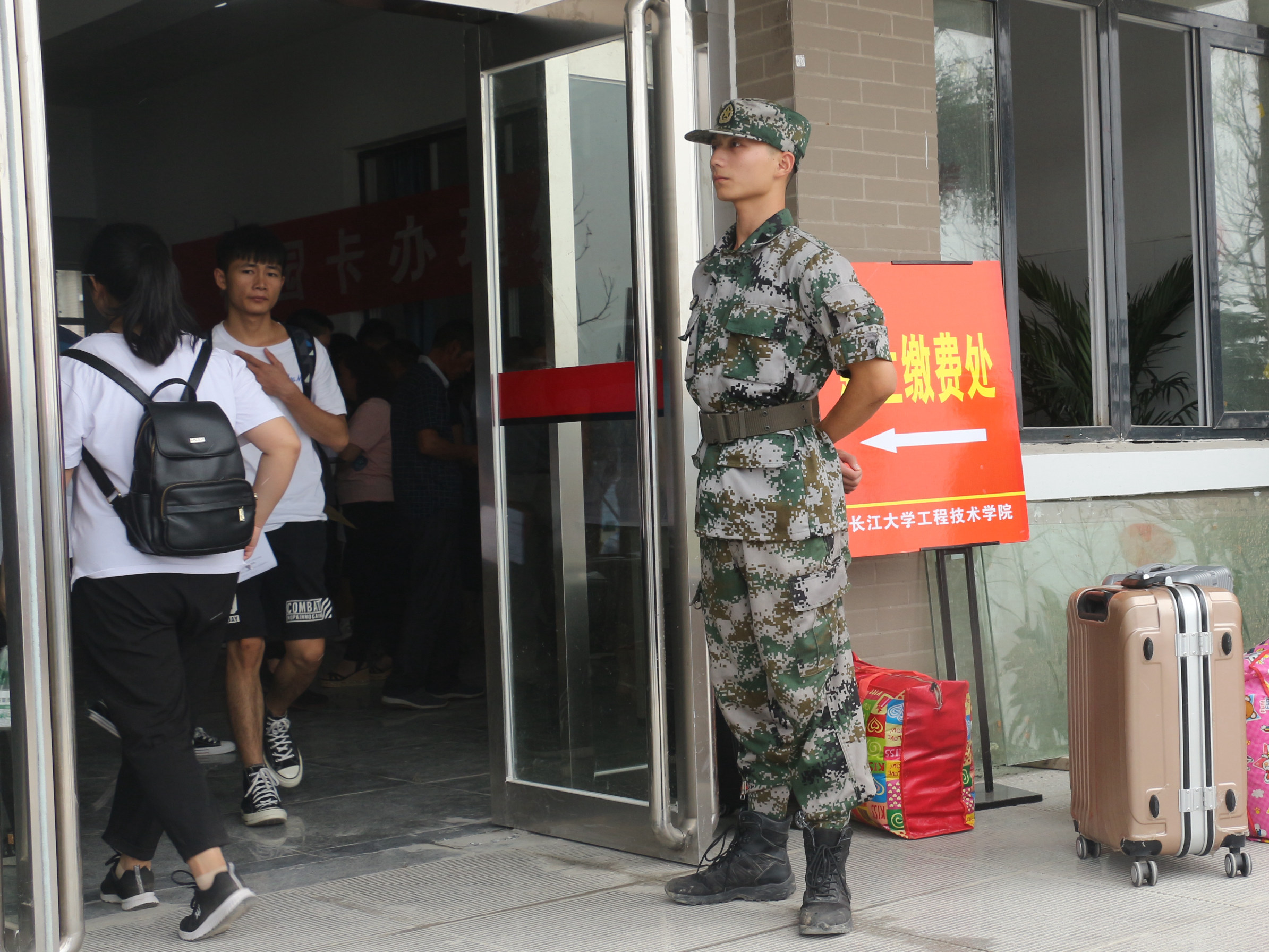 IMG_0778.JPG IMG_0778.JPG