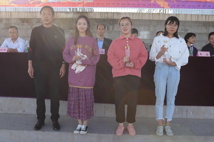 IMG_08192.jpg IMG_08192.jpg