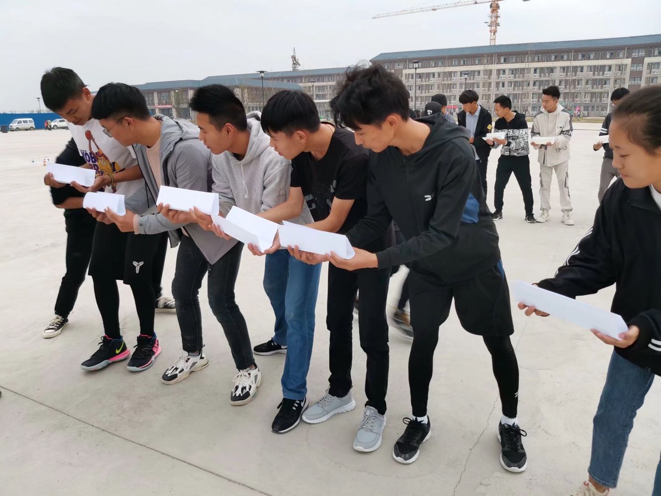 趣味运动会1.jpg 趣味运动会1.jpg