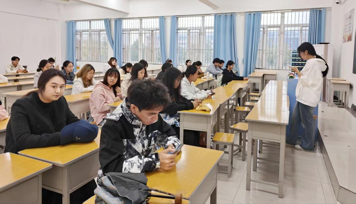 图示, 示意图

中度可信度描述已自动生成:ver1