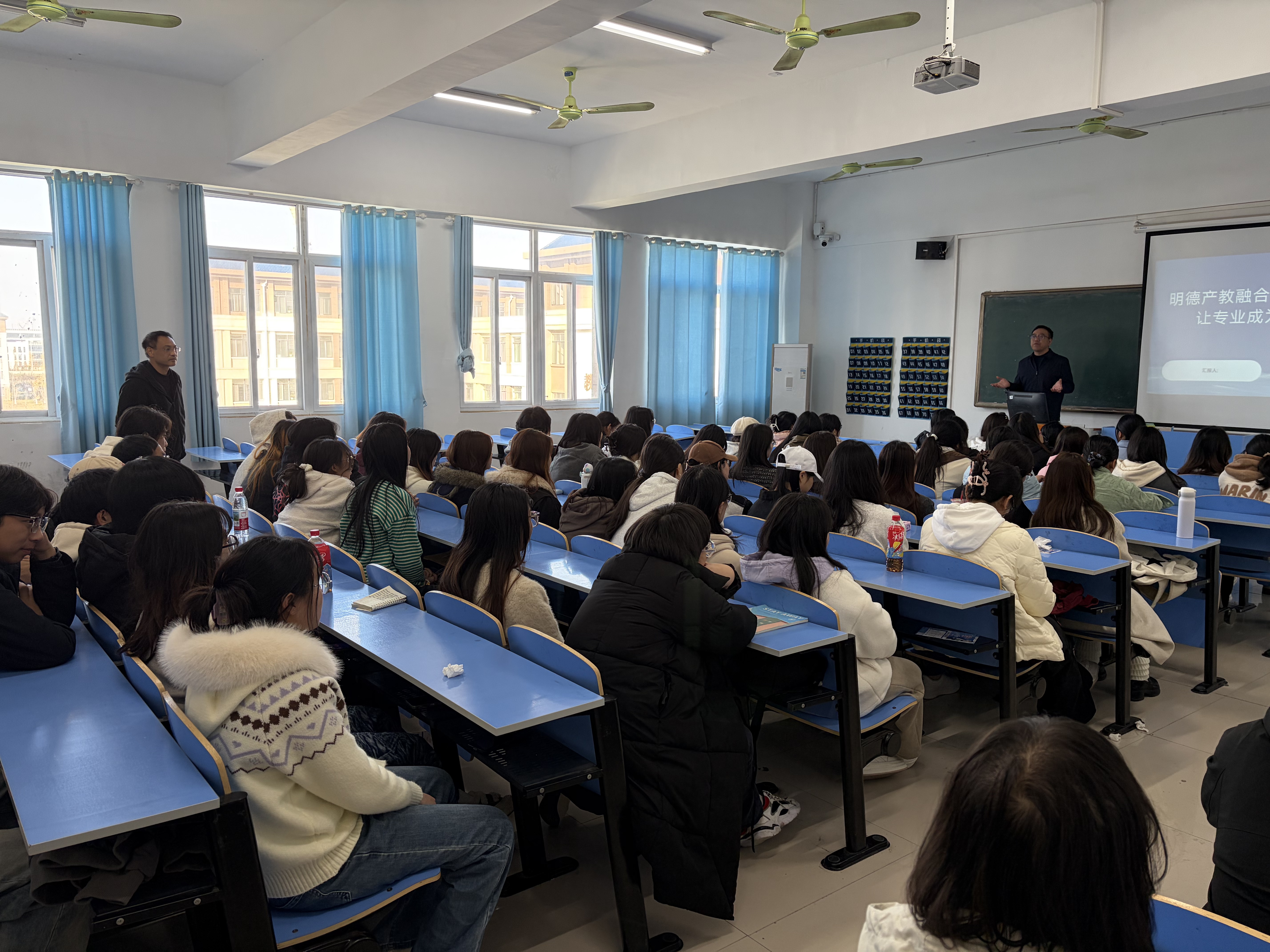 040e103e93caf79c20c5ff1eb6f70b6