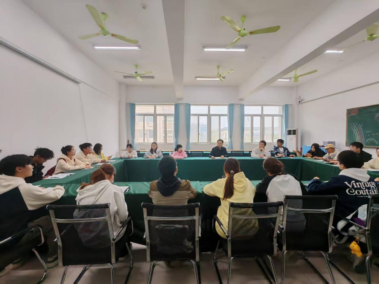 7e7b6ce41944200d28f53030d16f4ca2