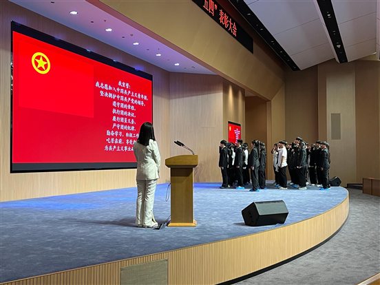 图示, 示意图

中度可信度描述已自动生成:ver1