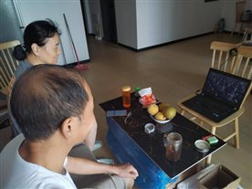 王明有、郭超英