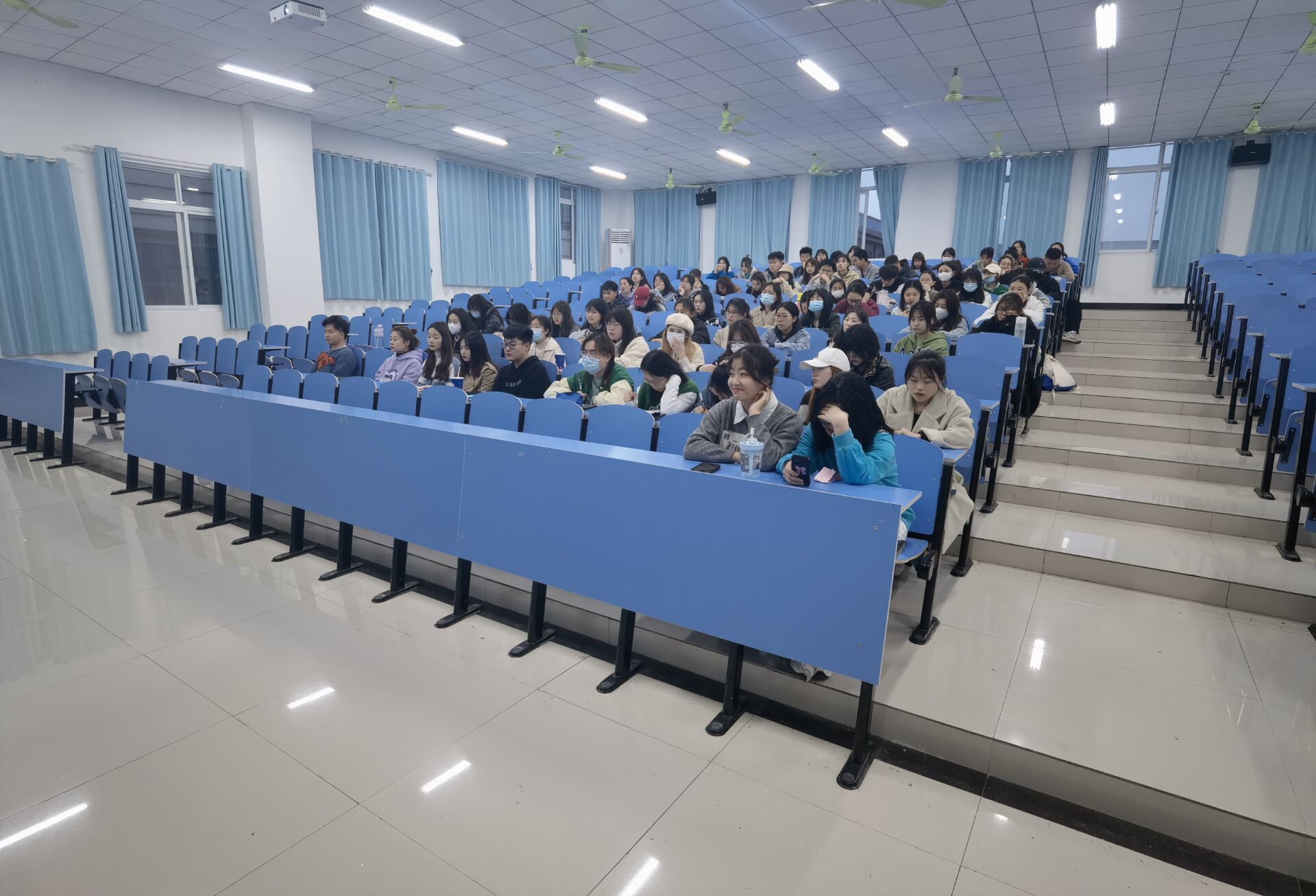 图片1.1.png 图片1.1.png