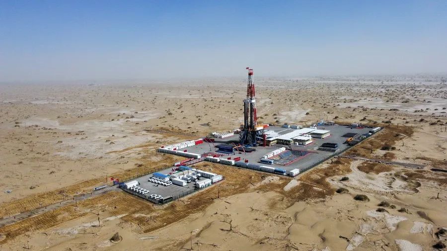 d15dd901f4412cb7cf13f135a137cc4b.jpg d15dd901f4412cb7cf13f135a137cc4b.jpg